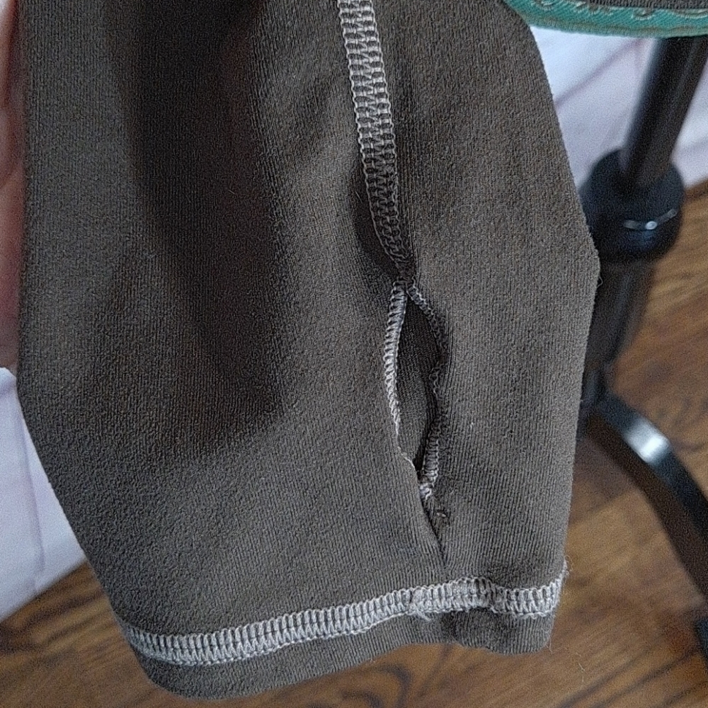 Mountain Hardwear Brown Long Sleeve Hoodie - Picture 2 of 6